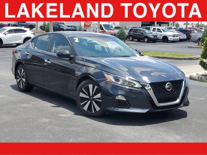 Used 2022 Nissan Altima 2.5 SV