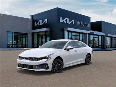 New 2025 Kia K5 LXS