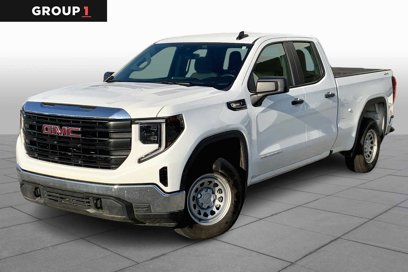 Used 2025 GMC Sierra 1500 Pro w/ Trailering Package