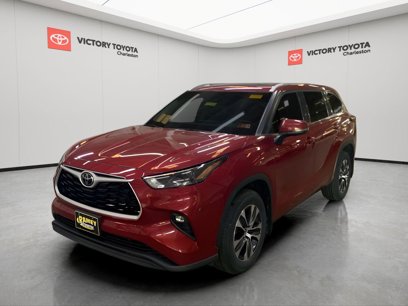 Used 2022 Toyota Highlander XLE
