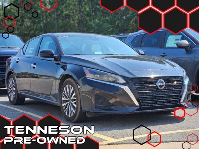 Used 2023 Nissan Altima 2.5 SV
