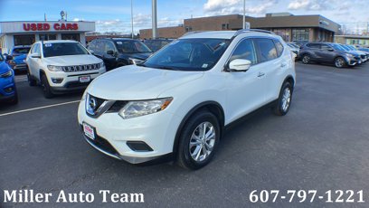 Used 2015 Nissan Rogue SV w/ SV Premium Package