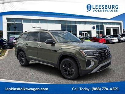New 2025 Volkswagen Atlas Peak Edition SE