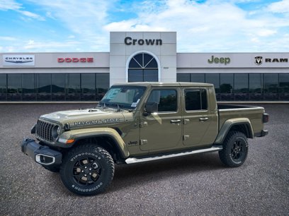 New 2025 Jeep Gladiator Sport