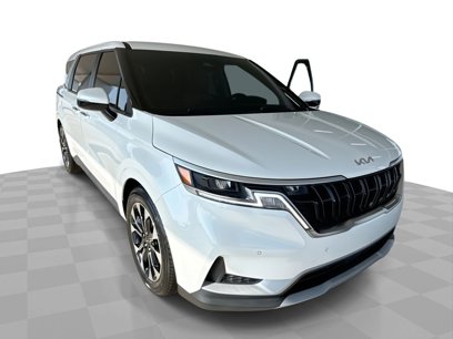 Used 2023 Kia Carnival EX