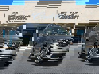 New 2025 Cadillac XT6 Premium Luxury w/ Technology Package