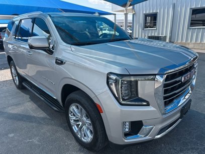 Used 2023 GMC Yukon SLT w/ SLT Premium Package