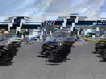 New 2025 GMC Sierra 1500 AT4 w/ Technology Package