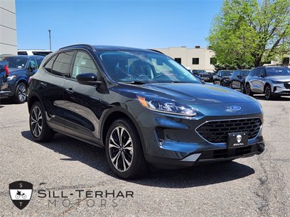 Used 2022 Ford Escape SE w/ SE Sport Appearance Package