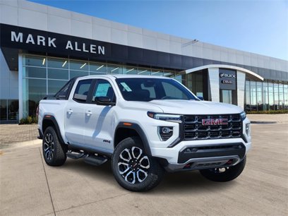 New 2025 GMC Canyon AT4 w/ Nightfall Edition
