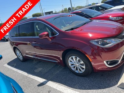 Used 2018 Chrysler Pacifica Touring-L Plus