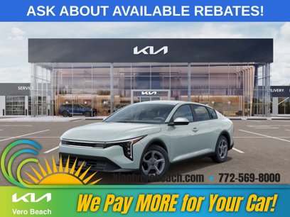 New 2025 Kia K4 LXS