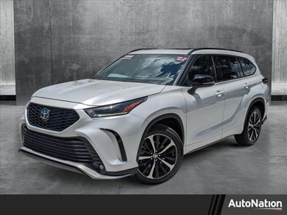 Used 2022 Toyota Highlander XSE