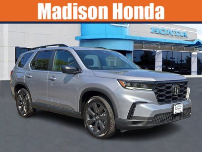 Certified 2025 Honda Pilot Sport