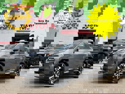 Used 2023 Nissan Rogue SL