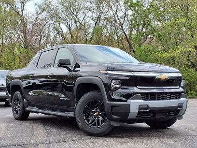 New 2025 Chevrolet Silverado EV LT