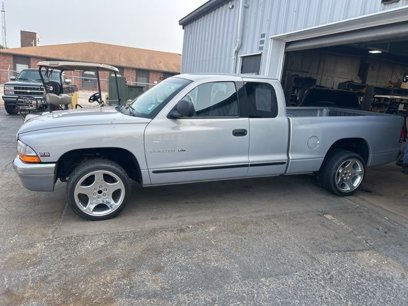 Used 1998 Dodge Dakota 2WD Club Cab