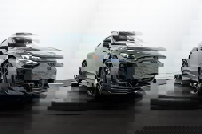 New 2025 Audi RS e-tron GT performance