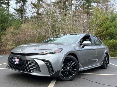 New 2025 Toyota Camry SE w/ Convenience Package