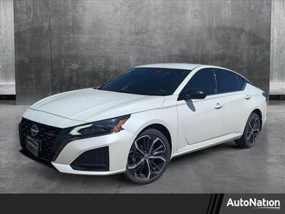 Used 2023 Nissan Altima 2.5 SR