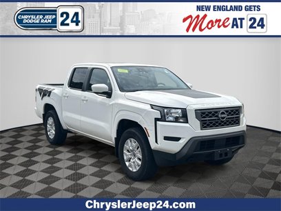 Used 2022 Nissan Frontier SV w/ Graphics Package