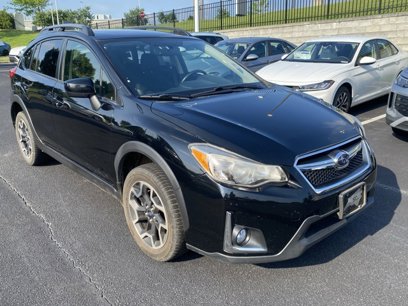 Used 2017 Subaru Crosstrek 2.0i Premium w/ Moonroof Package