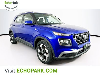 Used 2023 Hyundai Venue SEL