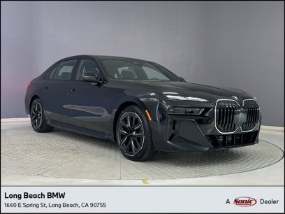 New 2025 BMW 760i xDrive w/ Executive Package