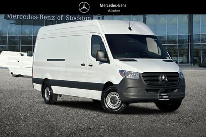 New 2025 Mercedes-Benz Sprinter 2500