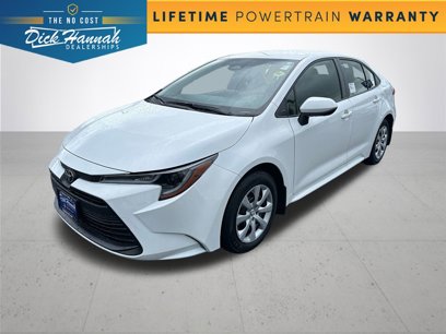 New 2025 Toyota Corolla LE