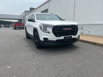 Used 2024 GMC Terrain SLT w/ Elevation Edition