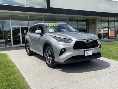 Used 2021 Toyota Highlander XLE