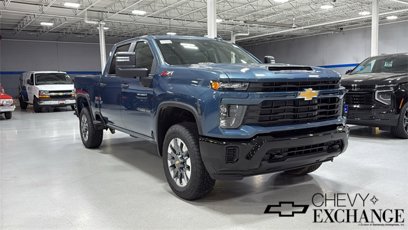 New 2025 Chevrolet Silverado 2500 Custom w/ Custom Value Package