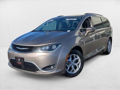 Used 2017 Chrysler Pacifica Touring-L