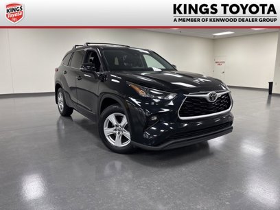 Certified 2022 Toyota Highlander LE