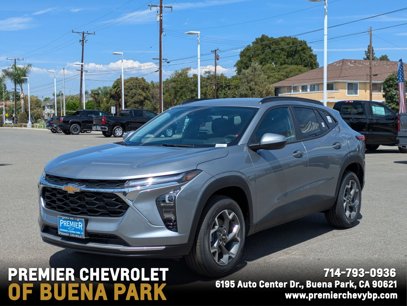 Used 2026 Chevrolet Trax LT w/ Driver Confidence Package