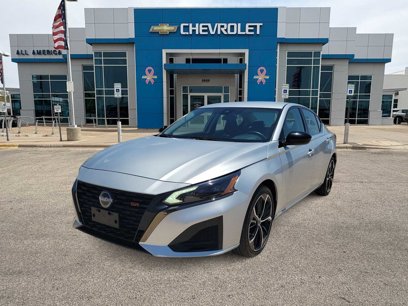 Used 2023 Nissan Altima 2.5 SR