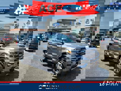 Certified 2022 Ford Explorer XLT w/ Equipment Group 202A