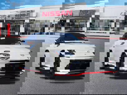 New 2025 Nissan Z NISMO w/ Floor Mat Package