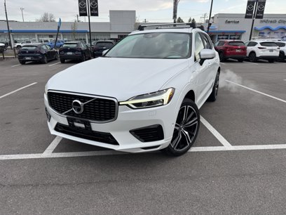 Used 2019 Volvo XC60 T8 R-Design w/ Advanced Package