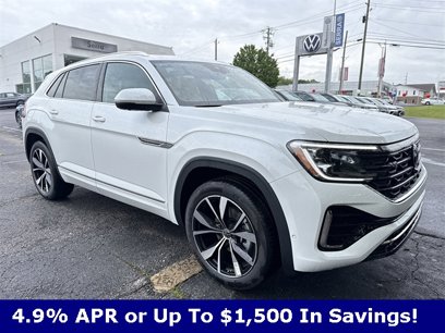 New 2025 Volkswagen Atlas Cross Sport SEL Premium R-Line