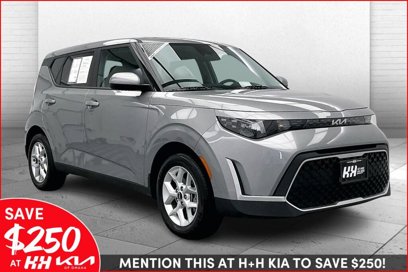 Used 2023 Kia Soul LX w/ LX Technology Package