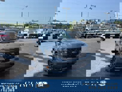 New 2025 Ford Maverick XLT w/ Equipment Group 302A