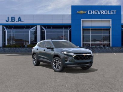 New 2025 Chevrolet Trax LT w/ Sunroof Package