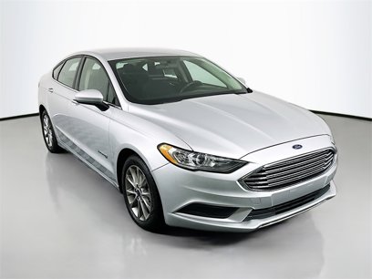 Used 2017 Ford Fusion SE