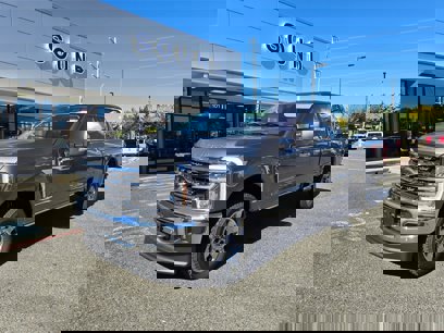 New 2024 Ford F350 Lariat w/ Lariat Ultimate Package
