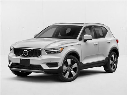 Used 2021 Volvo XC40 T4 Momentum w/ Protection Package Premier