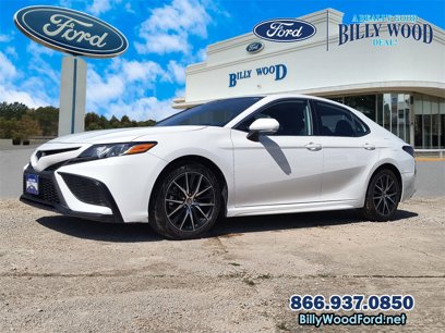 Used 2023 Toyota Camry SE