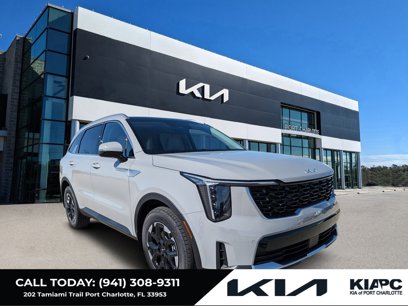 New 2025 Kia Sorento S