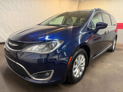 Used 2017 Chrysler Pacifica Touring-L